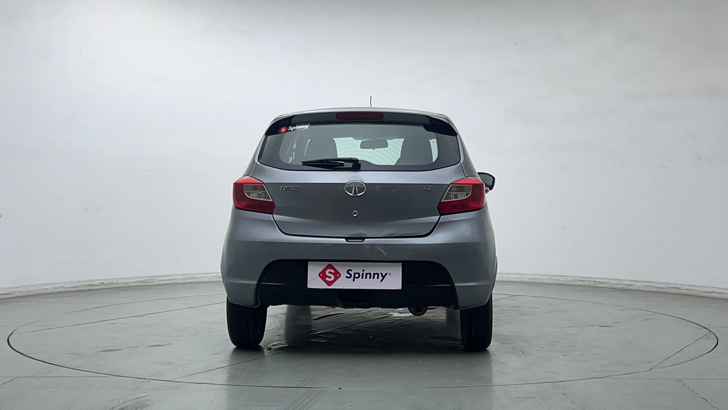 Used 2019 Tata Tiago Revotron XZ w/o Alloy Petrol Manual exterior BACK VIEW