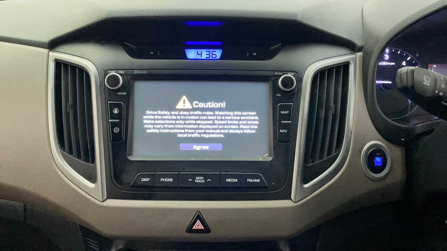 Used 2016 Hyundai Creta 1.6 SX Plus AT Diesel Automatic top_features Integrated (in-dash) music system