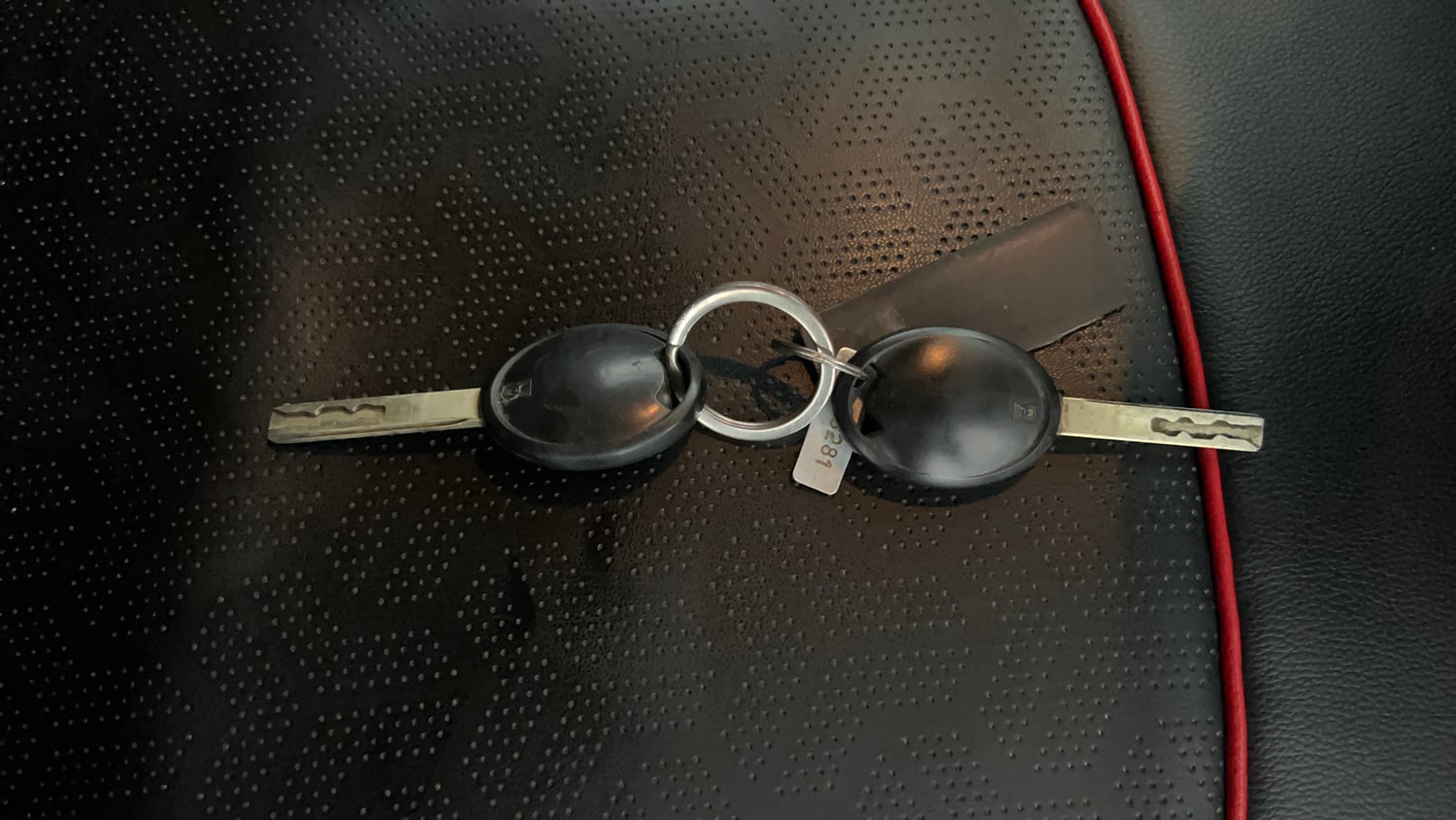 Used 2022 Tata Punch Pure MT Petrol Manual extra CAR KEY VIEW