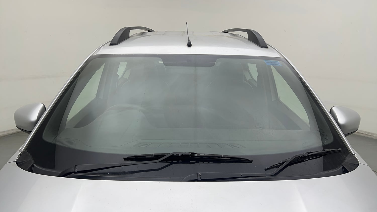 Used 2021 Renault Triber RXZ Petrol Manual exterior FRONT WINDSHIELD VIEW