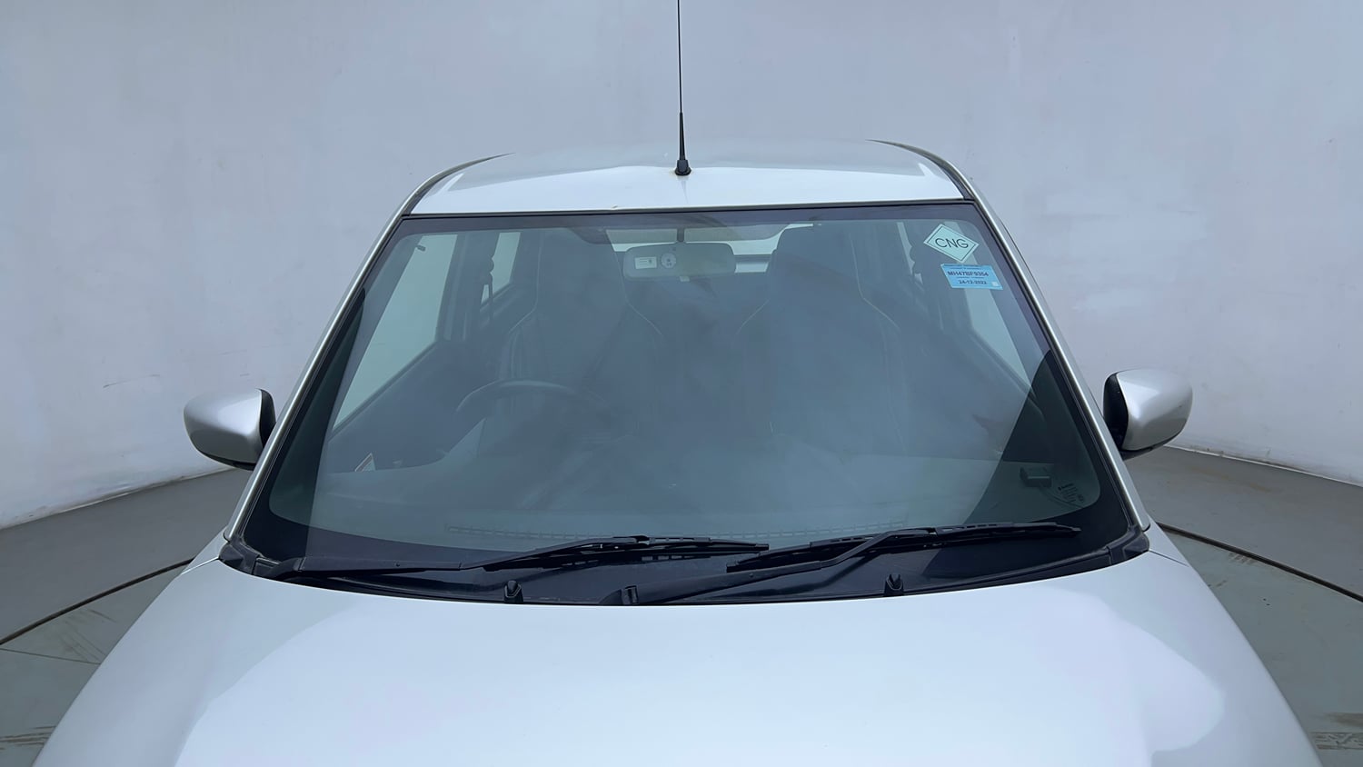 Used 2022 Maruti Suzuki Wagon R VXI 1.0 CNG Cng Manual exterior FRONT WINDSHIELD VIEW
