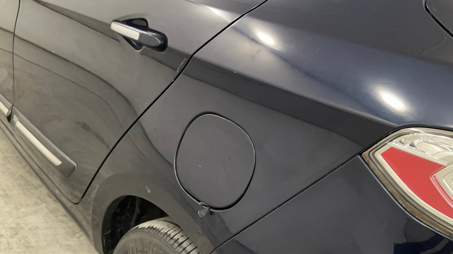 Used 2022 Tata Tigor XZ Plus Petrol Manual dents MINOR SCRATCH