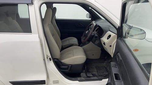 Used 2020 Maruti Suzuki Wagon R 1.0 LXi 1.0 Petrol Manual interior RIGHT SIDE FRONT DOOR CABIN VIEW