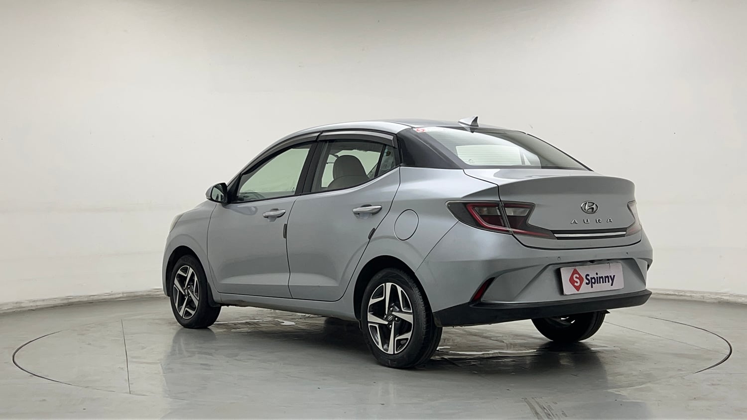 Used 2020 Hyundai Aura SX 1.2 Petrol Petrol Manual exterior LEFT REAR CORNER VIEW