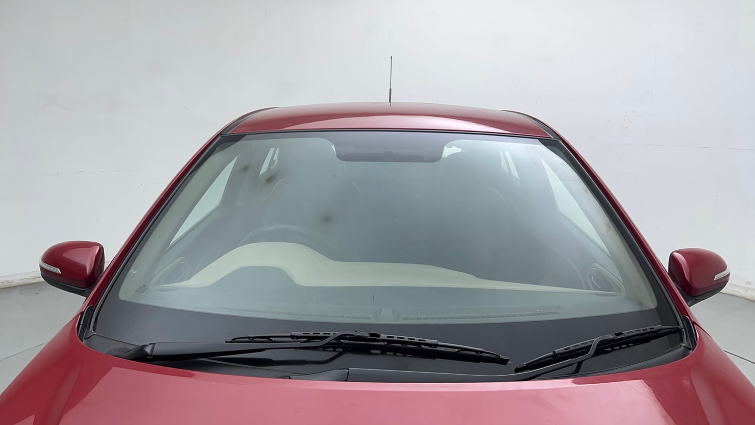 Used 2017 Hyundai Elite i20 Sportz 1.2 Petrol Manual exterior FRONT WINDSHIELD VIEW