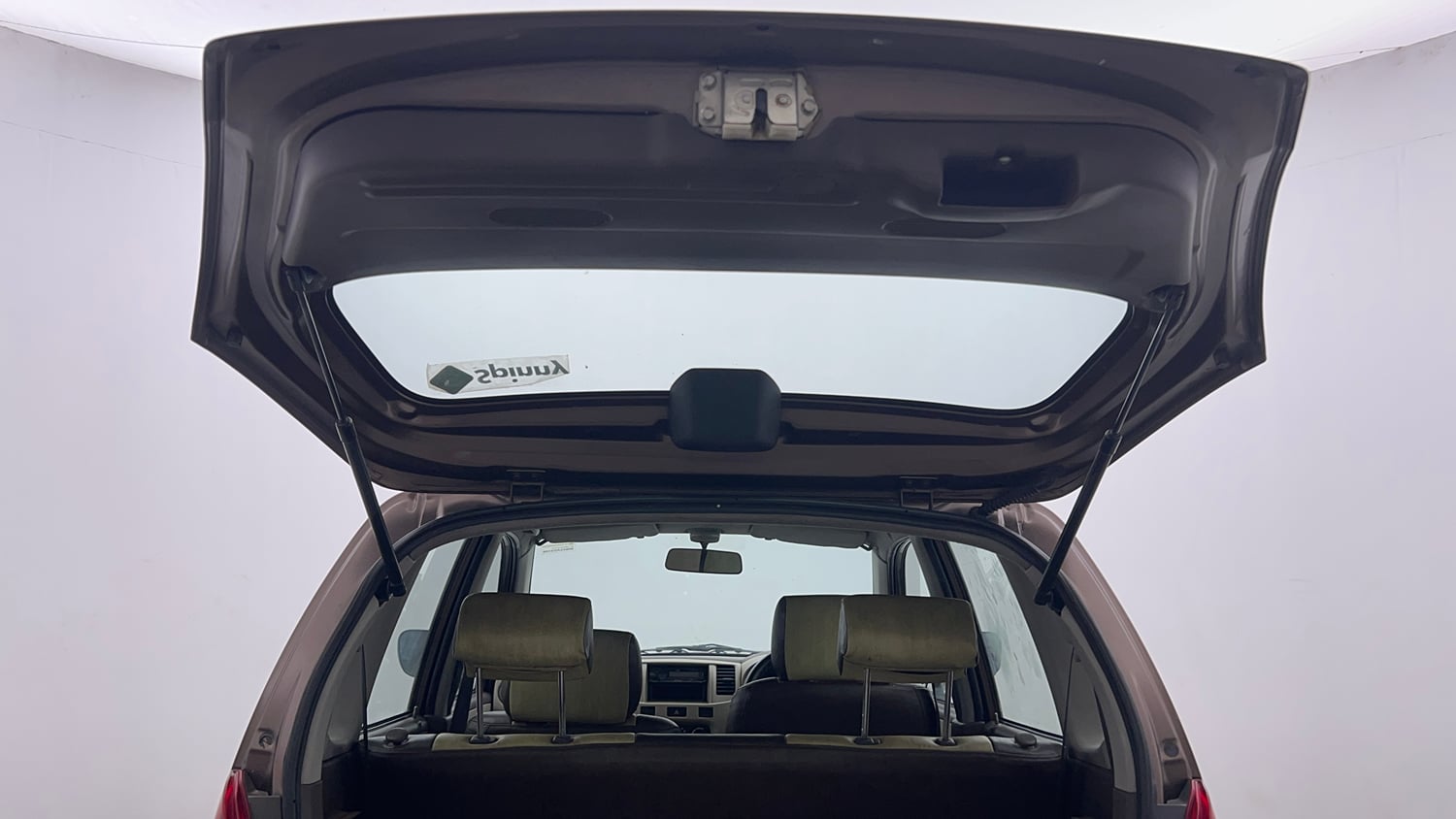 Used 2013 Maruti Suzuki Estilo LXi BS-IV Petrol Manual interior DICKY DOOR OPEN VIEW
