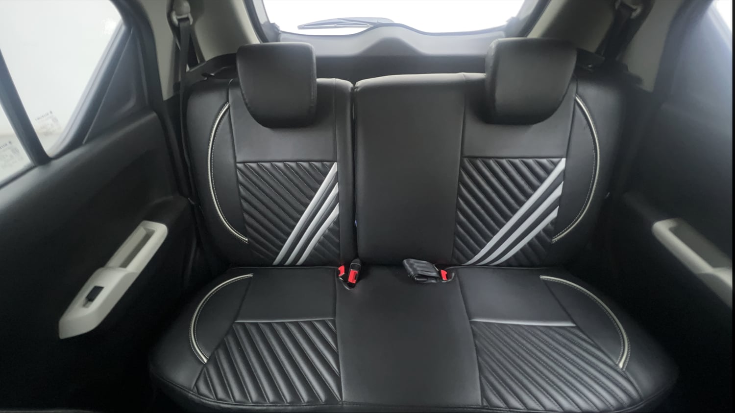 Used 2023 Maruti Suzuki Ignis Alpha 1.2 AMT Petrol Automatic interior REAR SEAT CONDITION VIEW