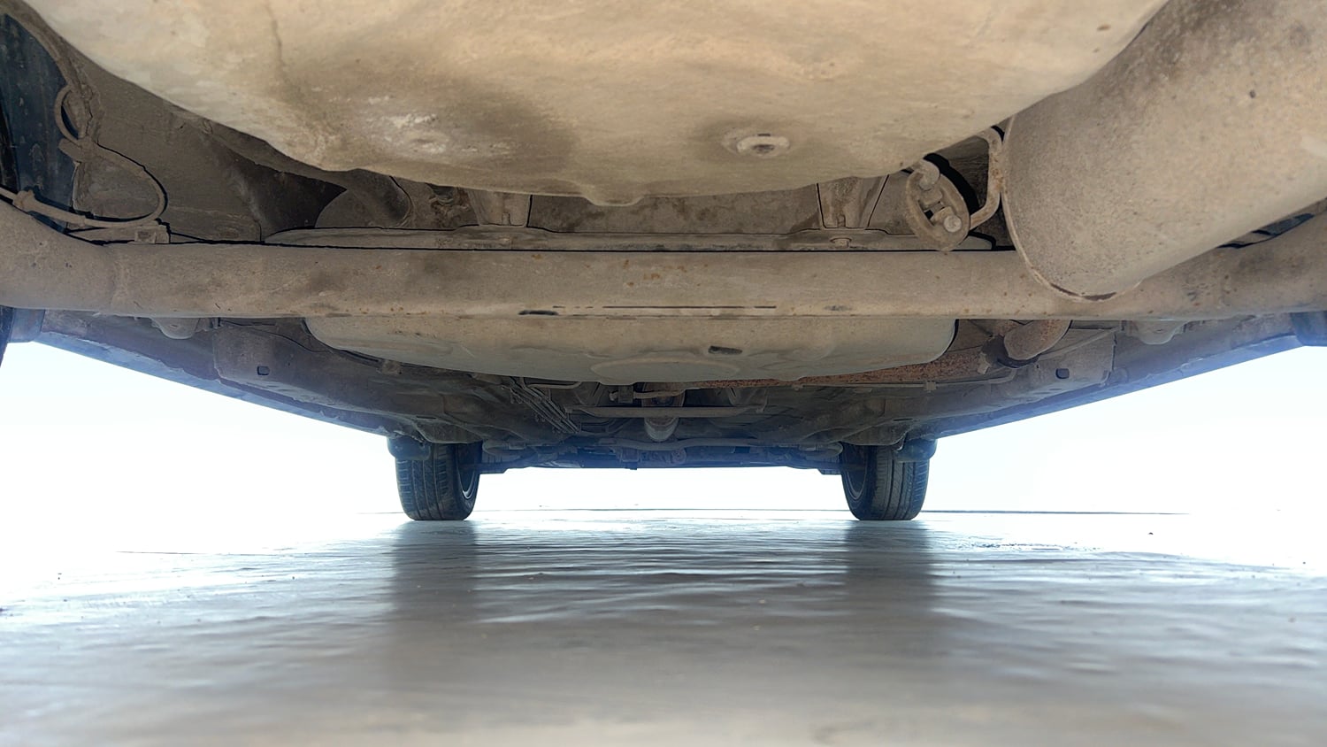 Used 2018 Tata Tigor Revotron XZA Petrol Automatic extra REAR UNDERBODY VIEW (TAKEN FROM REAR)