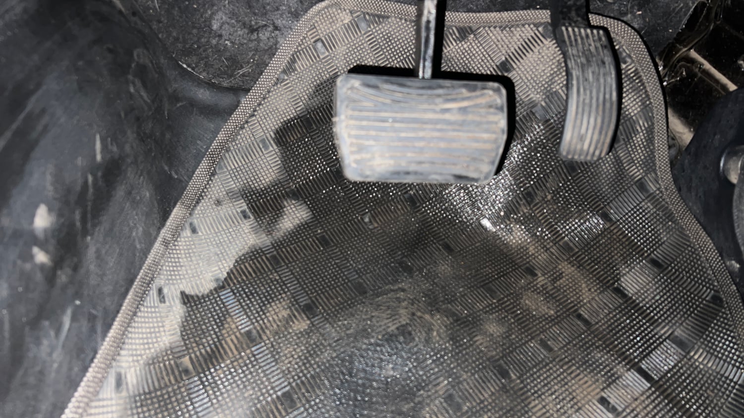 Used 2021 mahindra Thar LX Hard Top Petrol AT 4WD Petrol Automatic interior PEDALS VIEW