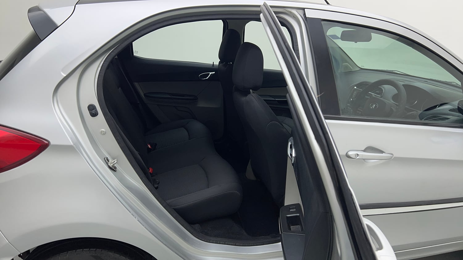 Used 2018 Tata Tiago Revotron XZ Petrol Manual interior RIGHT SIDE REAR DOOR CABIN VIEW