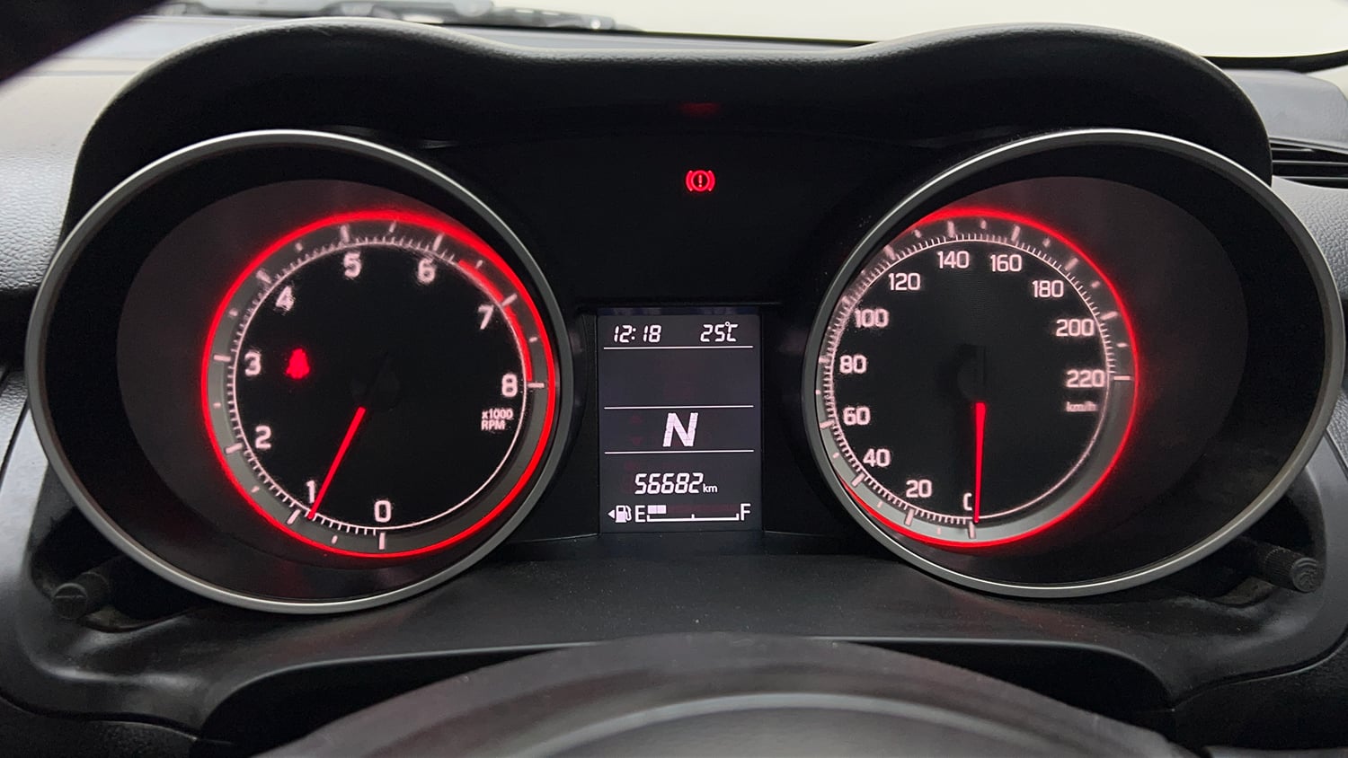 Used 2022 Maruti Suzuki Swift ZXi AMT Petrol Automatic interior CLUSTERMETER VIEW