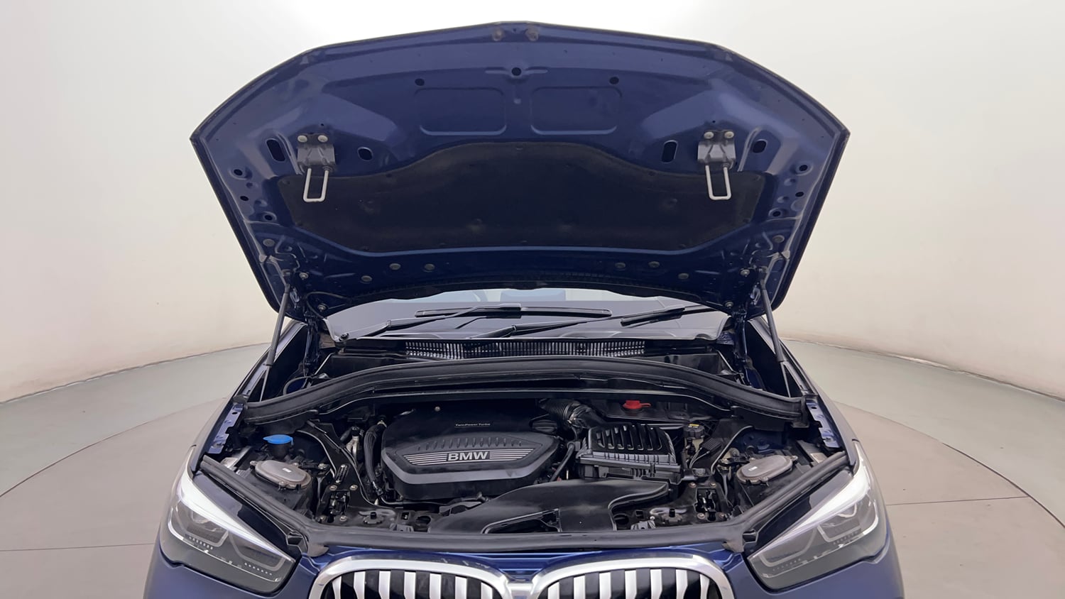 Used 2021 BMW X1 sDrive20d xLine Diesel Automatic engine ENGINE & BONNET OPEN FRONT VIEW