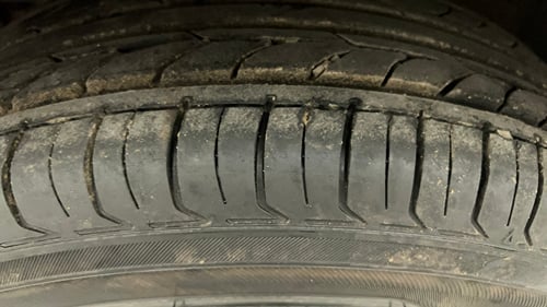 Used 2013 Hyundai i10 Sportz 1.2 AT Kappa2 Petrol Automatic tyres LEFT FRONT TYRE TREAD VIEW