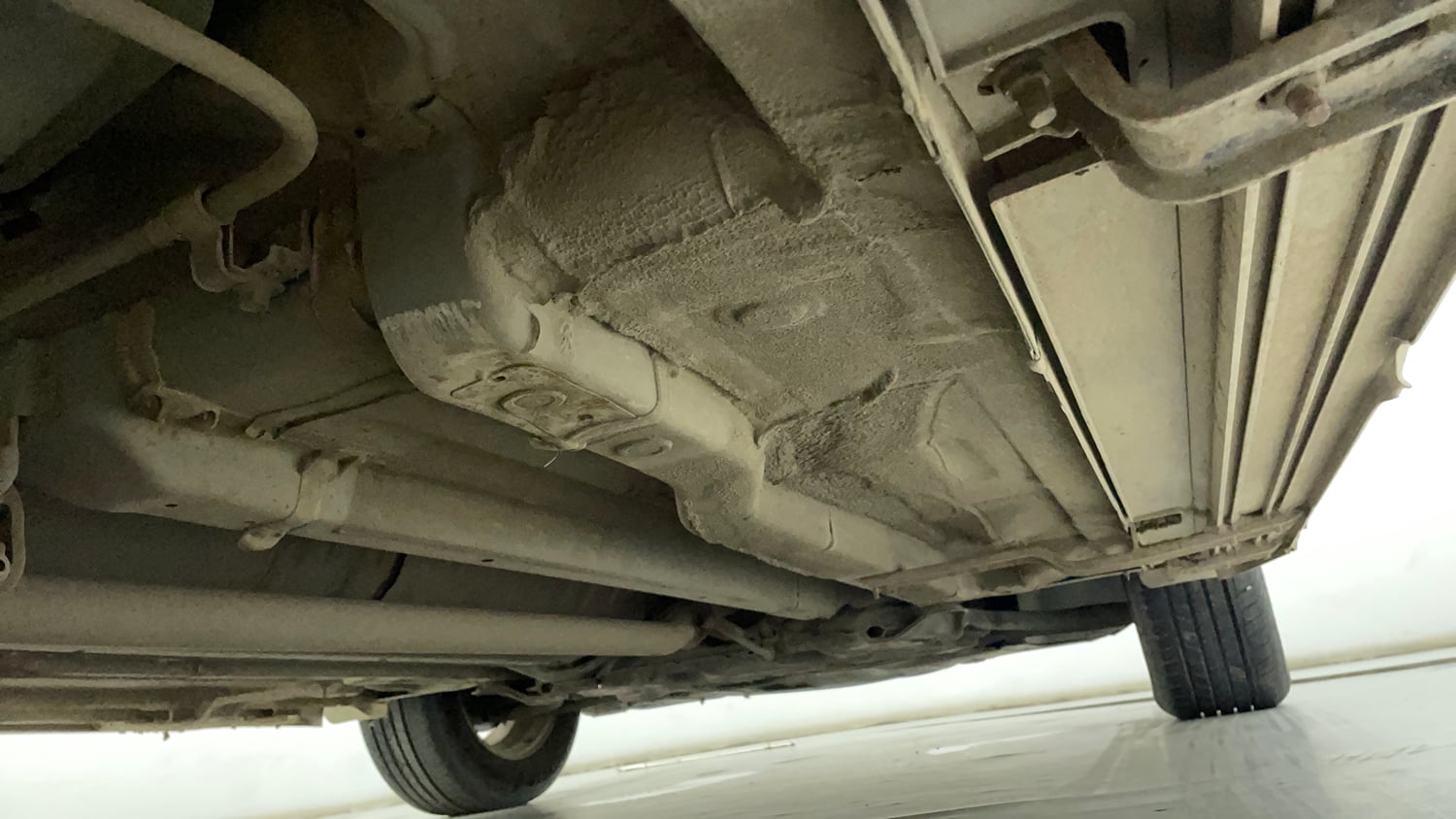 Used 2016 Hyundai Creta 1.6 SX Plus AT Diesel Automatic extra REAR RIGHT UNDERBODY VIEW