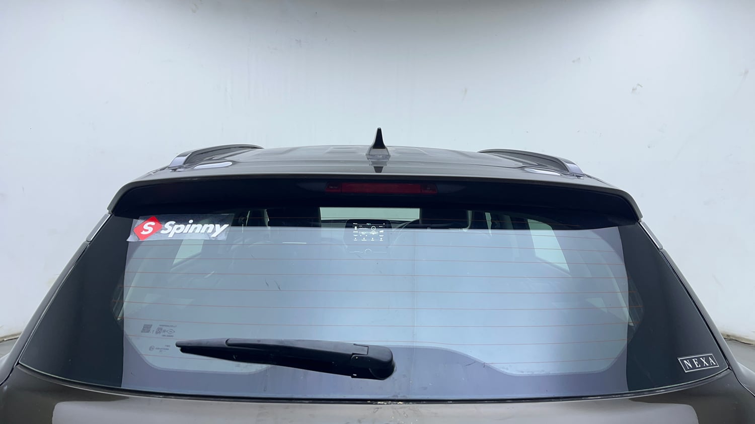 Used 2023 Maruti Suzuki Grand Vitara Alpha Smart Hybrid AT Petrol Automatic exterior BACK WINDSHIELD VIEW