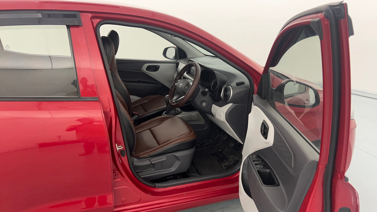 Used 2021 Hyundai Grand i10 Nios Magna Corporate Edition 1.2 Kappa VTVT Petrol Manual interior RIGHT SIDE FRONT DOOR CABIN VIEW