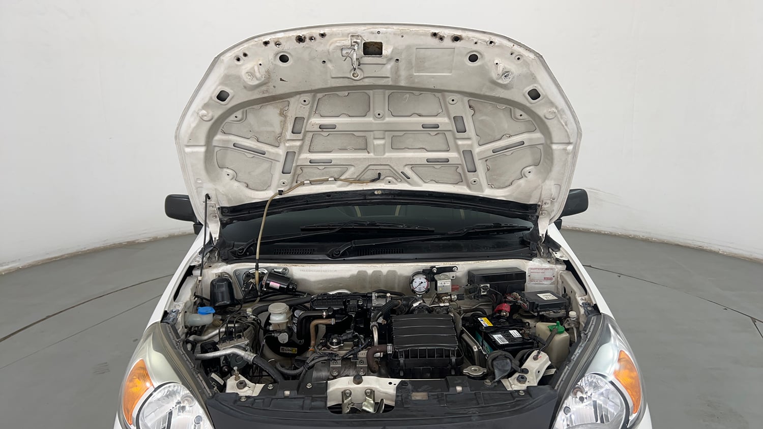 Used 2021 Maruti Suzuki Alto 800 LXi CNG Cng Manual engine ENGINE & BONNET OPEN FRONT VIEW