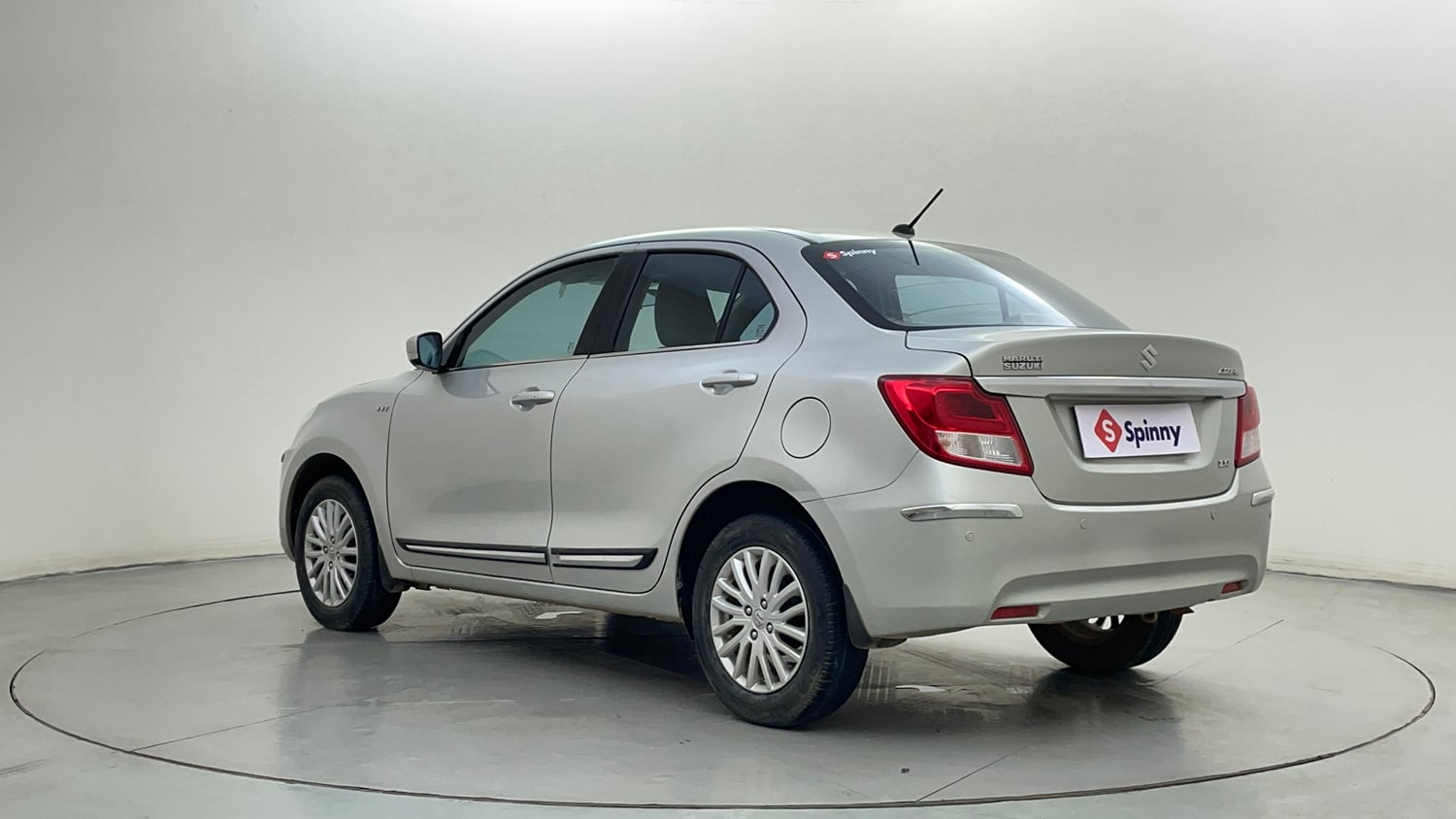 Used 2018 Maruti Suzuki Dzire ZXi Petrol Manual exterior LEFT REAR CORNER VIEW