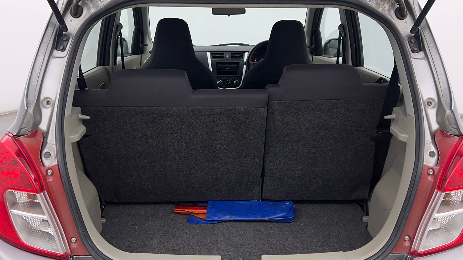 Used 2017 Maruti Suzuki Celerio VXi Petrol Manual interior DICKY INSIDE VIEW