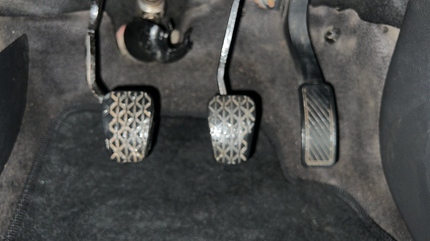 Used 2019 Ford Figo Titanium 1.2 Ti-VCT MT Petrol Manual interior PEDALS VIEW