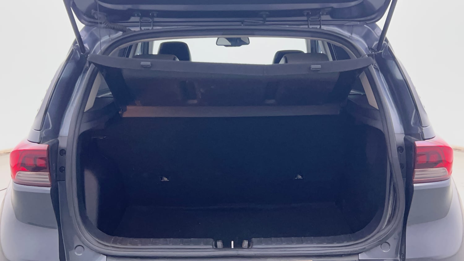 Used 2022 Kia Sonet HTX Plus 1.5 Diesel Manual interior DICKY INSIDE VIEW