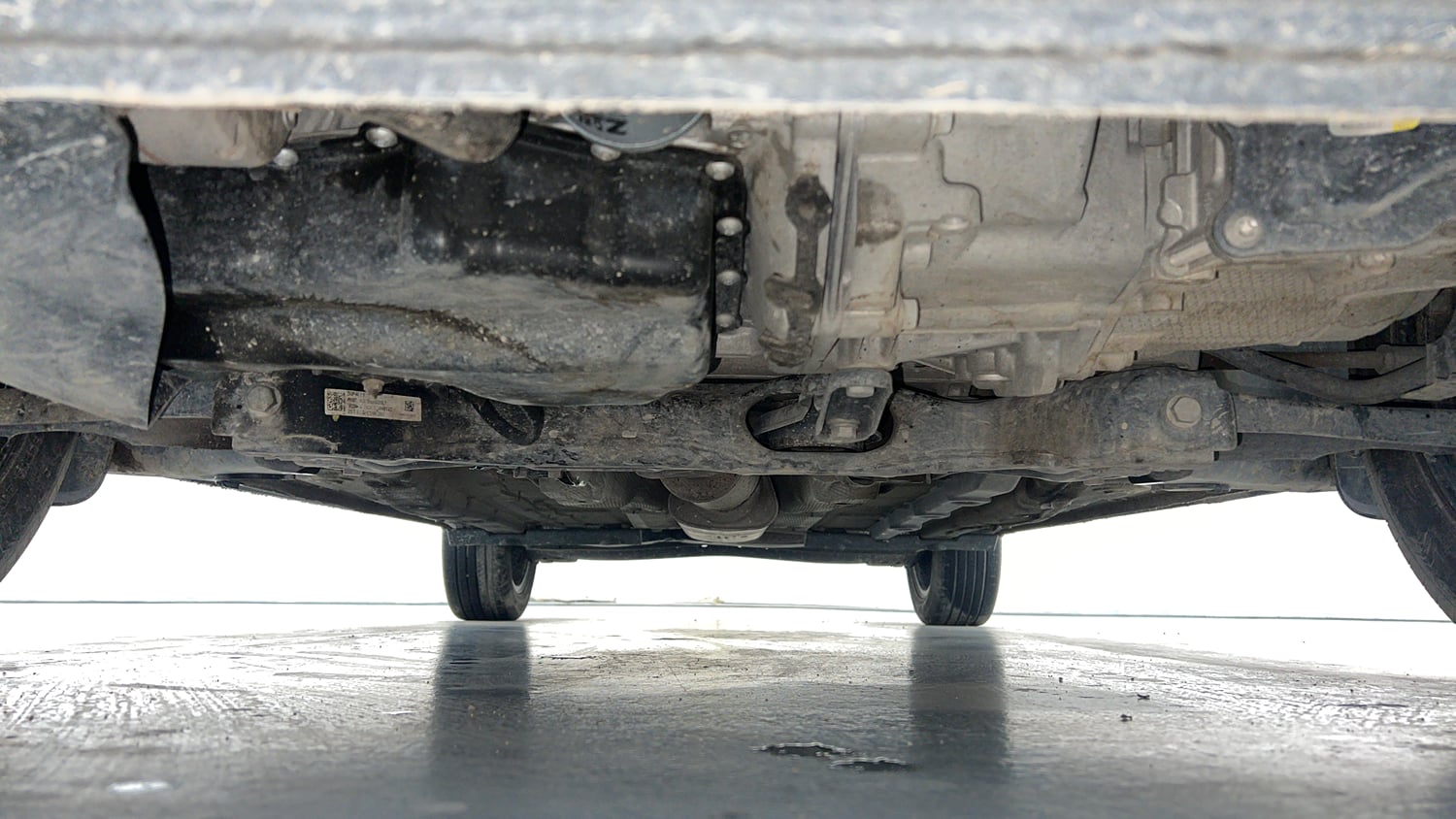 Used 2023 Skoda Slavia Style 1.5L TSI DSG Petrol Automatic extra FRONT LEFT UNDERBODY VIEW