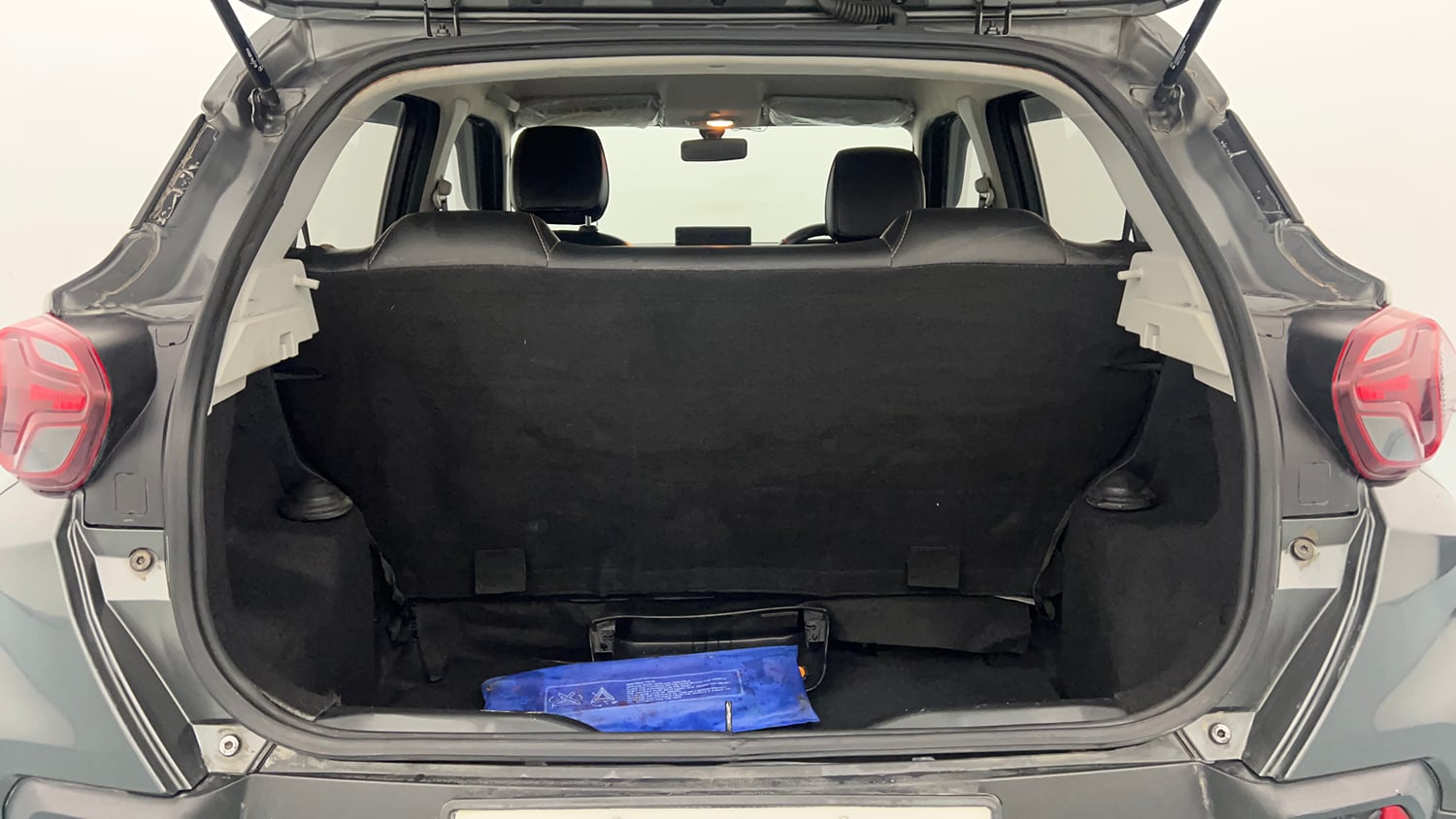 Used 2022 Tata Punch Pure MT Petrol Manual interior DICKY INSIDE VIEW