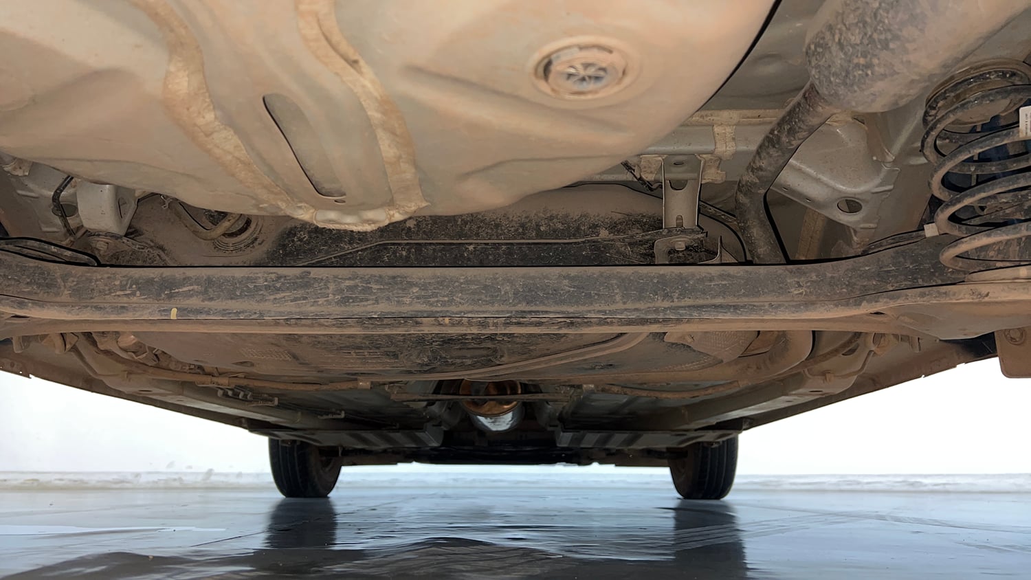 Used 2022 Maruti Suzuki Swift LXi Petrol Manual extra REAR UNDERBODY VIEW (TAKEN FROM REAR)