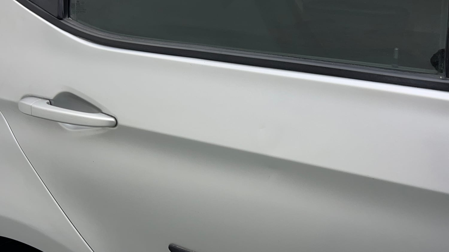 Used 2018 Tata Tiago Revotron XZ Petrol Manual dents MINOR DENT