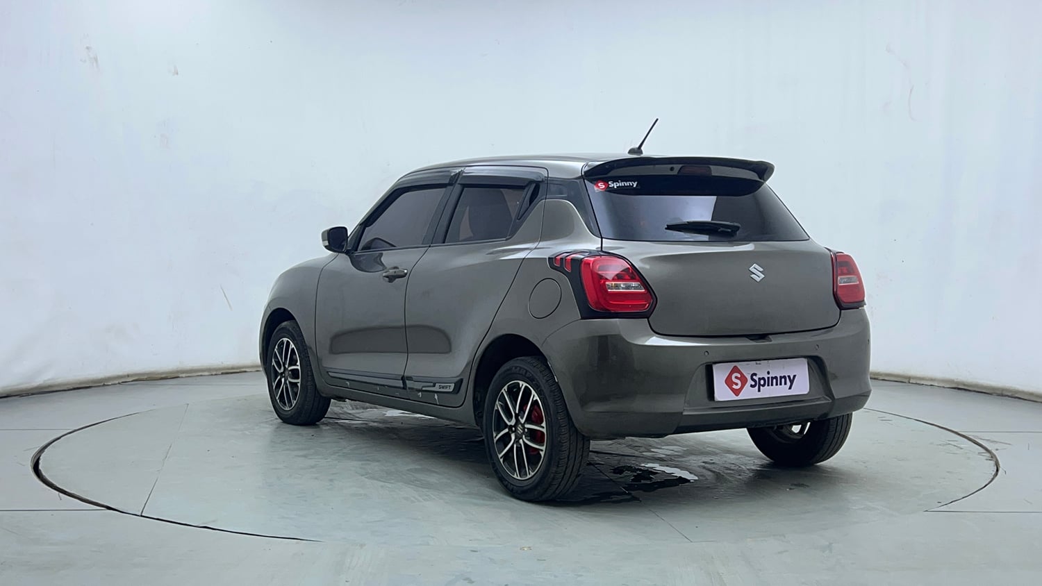 Used 2020 Maruti Suzuki Swift ZXi Plus AMT Petrol Automatic exterior LEFT REAR CORNER VIEW
