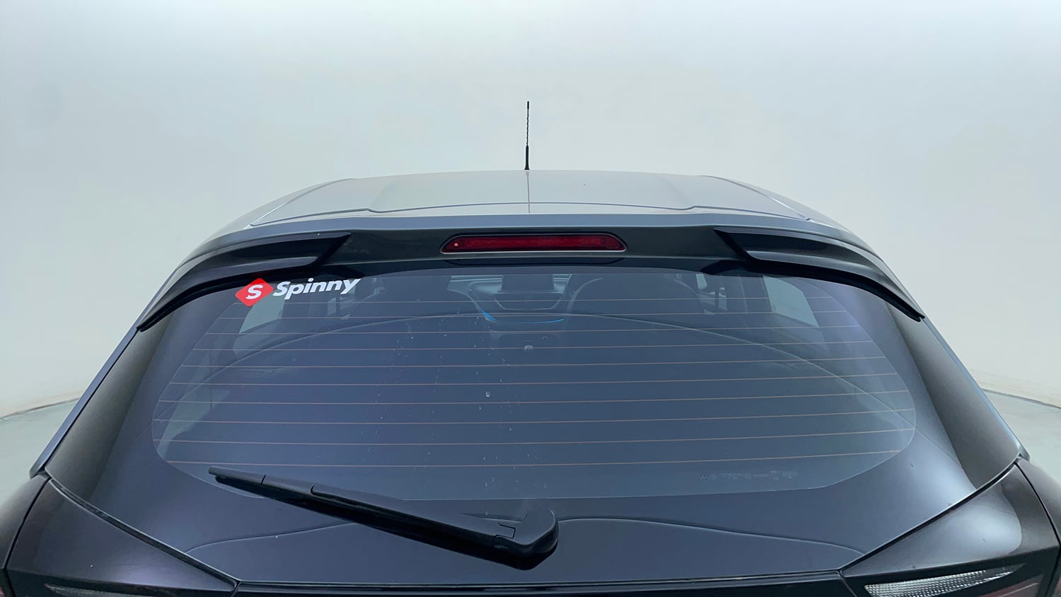 Used 2022 Tata Altroz XZ Petrol Petrol Manual exterior BACK WINDSHIELD VIEW