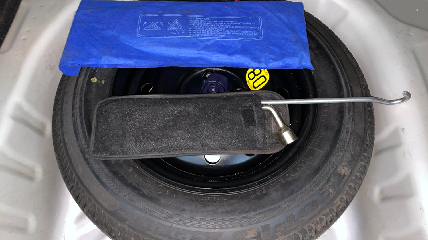 Used 2018 Maruti Suzuki Dzire ZXi Petrol Manual tyres SPARE TYRE VIEW