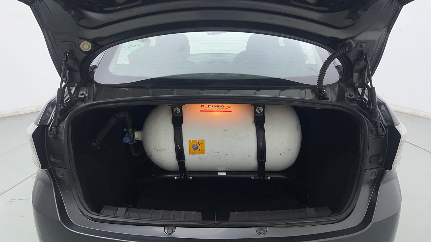 Used 2022 Tata Tigor XZ Plus CNG Cng Manual interior DICKY INSIDE VIEW