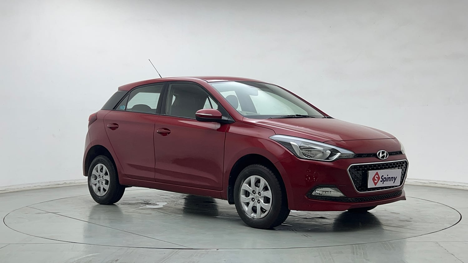 Used 2017 Hyundai Elite i20 Sportz 1.2 Petrol Manual exterior RIGHT FRONT CORNER VIEW