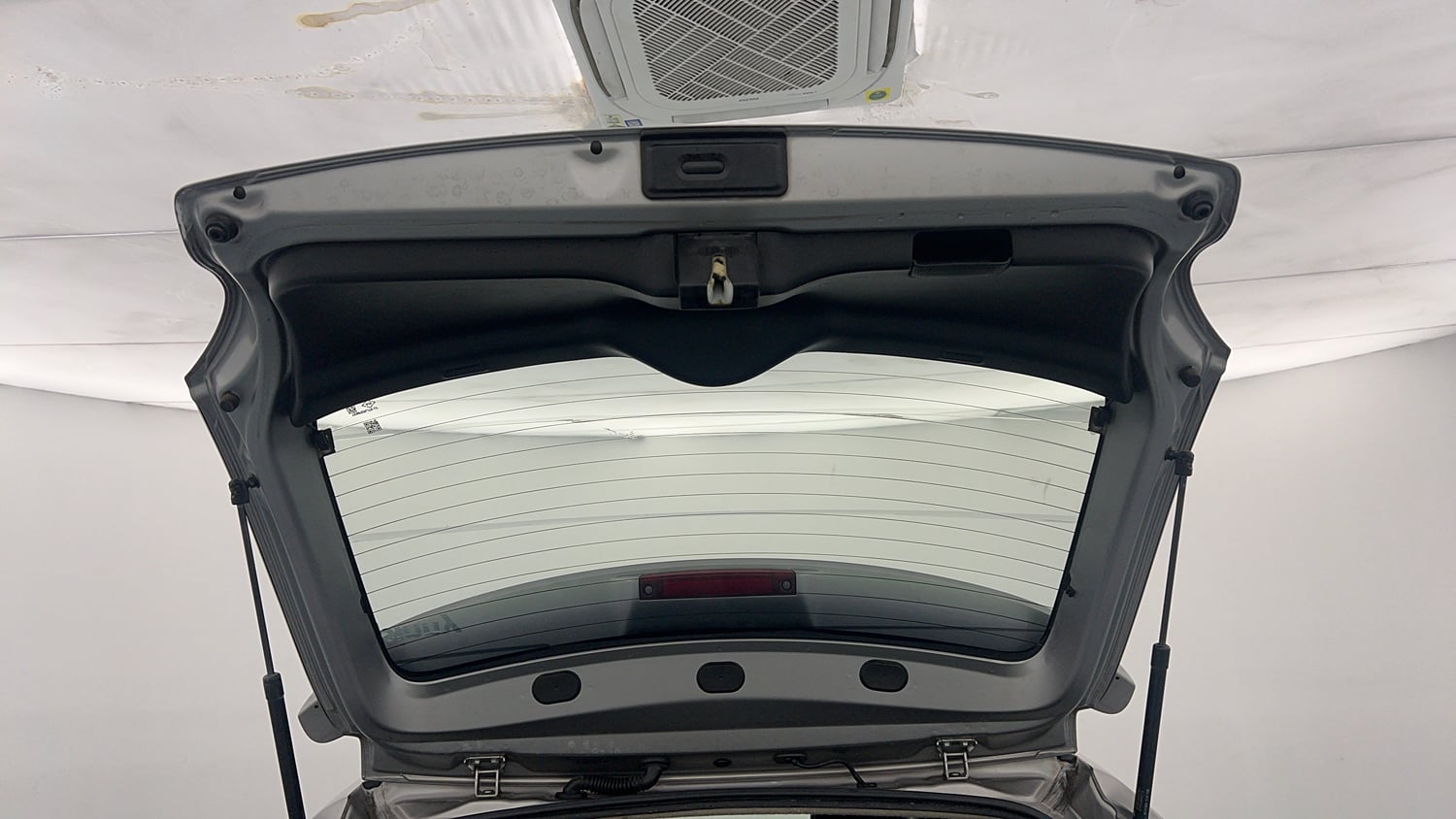 Used 2022 Maruti Suzuki Baleno Delta Petrol Manual interior DICKY DOOR OPEN VIEW