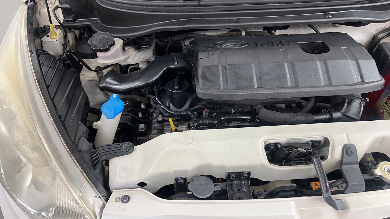 Used 2016 Hyundai Eon 1.0 Kappa Magna + (O) Petrol Manual engine ENGINE RIGHT SIDE VIEW