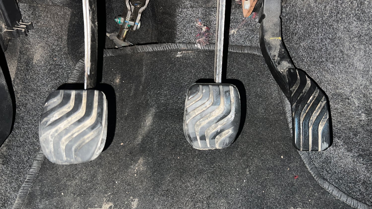 Used 2020 Renault Kwid RXT 1.0 Opt Petrol Manual interior PEDALS VIEW