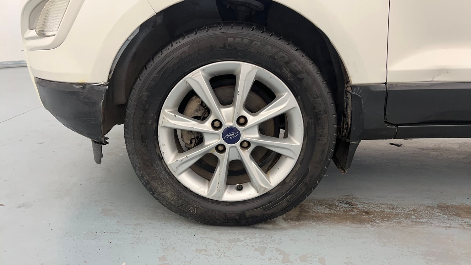 Used 2018 Ford EcoSport Titanium 1.5L TDCi Diesel Manual tyres LEFT FRONT TYRE RIM VIEW
