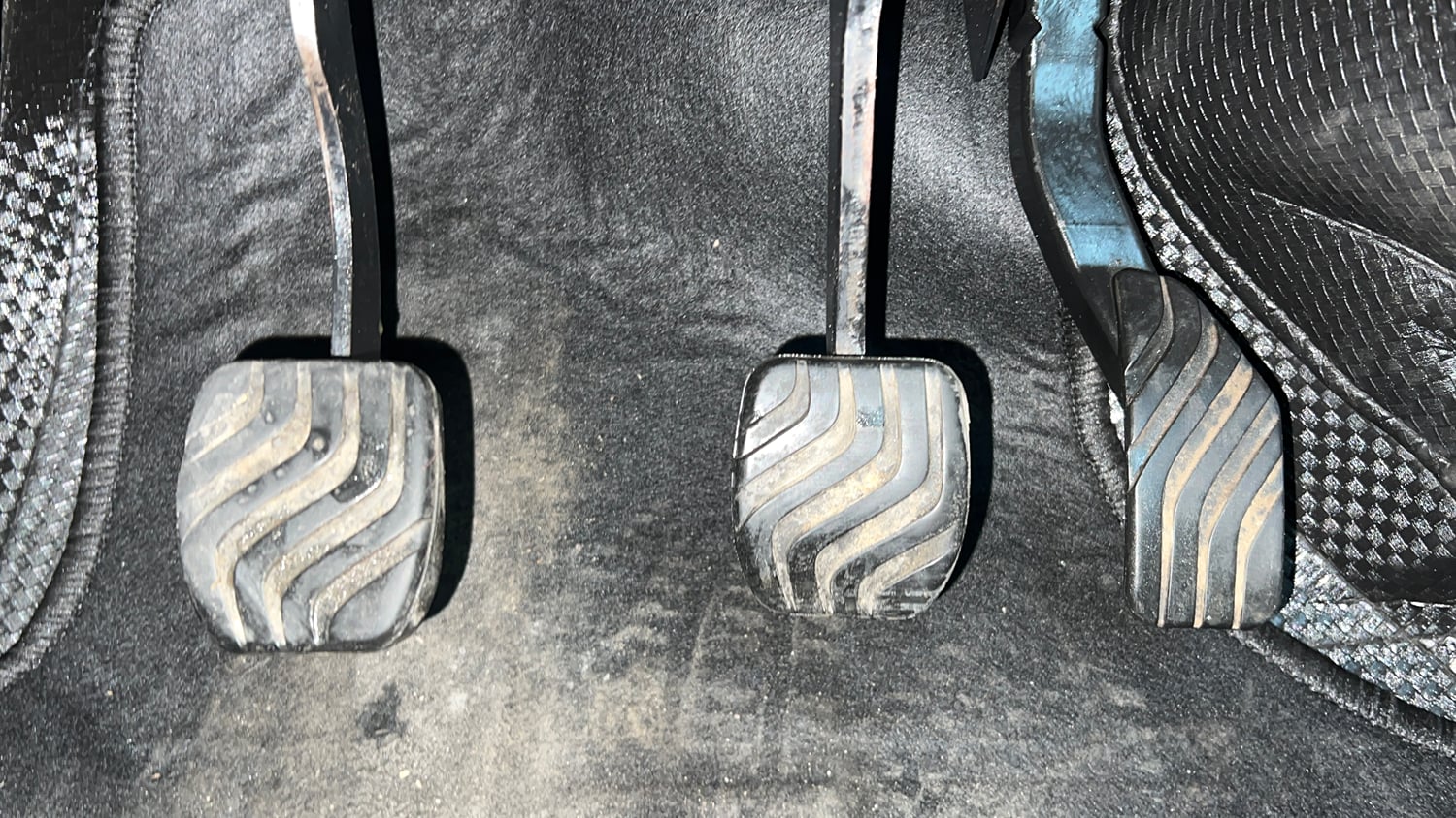 Used 2021 Renault Triber RXZ Petrol Manual interior PEDALS VIEW