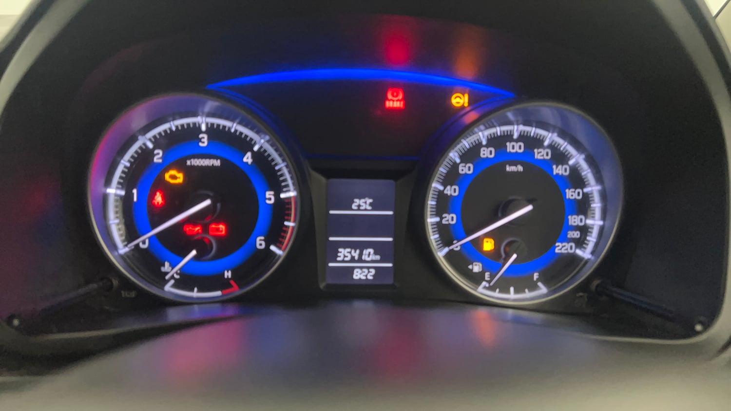 Used 2017 Maruti Suzuki Baleno Delta 1.3 Diesel Manual interior CLUSTERMETER VIEW