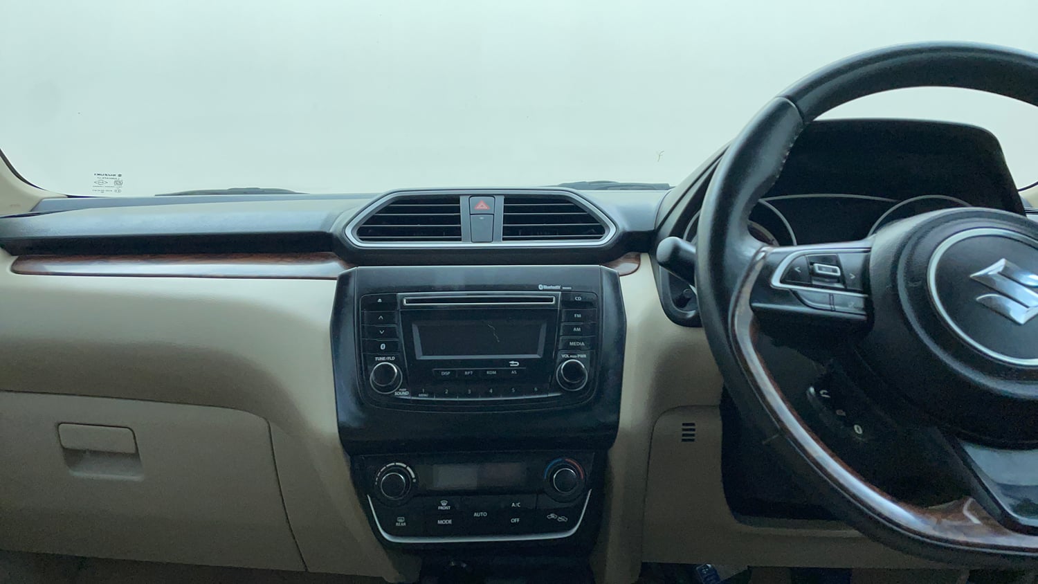 Used 2018 Maruti Suzuki Dzire ZXi Petrol Manual interior MUSIC SYSTEM & AC CONTROL VIEW