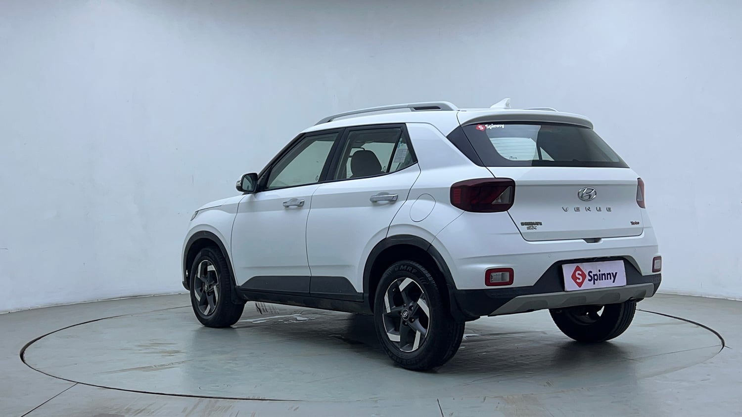 Used 2019 Hyundai Venue SX Plus 1.0 Turbo DCT Petrol Automatic exterior LEFT REAR CORNER VIEW
