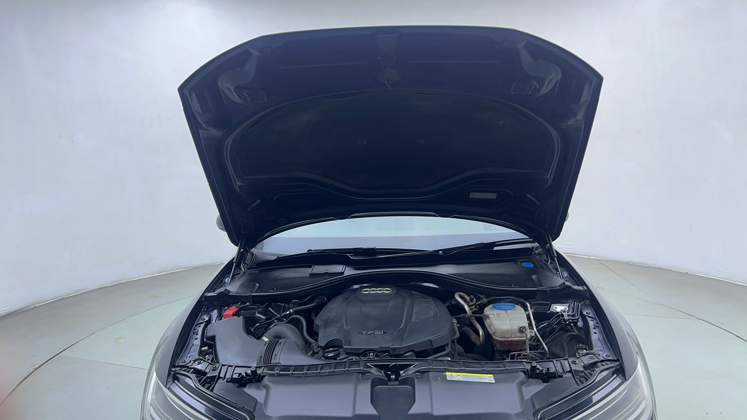 Used 2017 Audi A6 35 TFSI Petrol Automatic engine ENGINE & BONNET OPEN FRONT VIEW