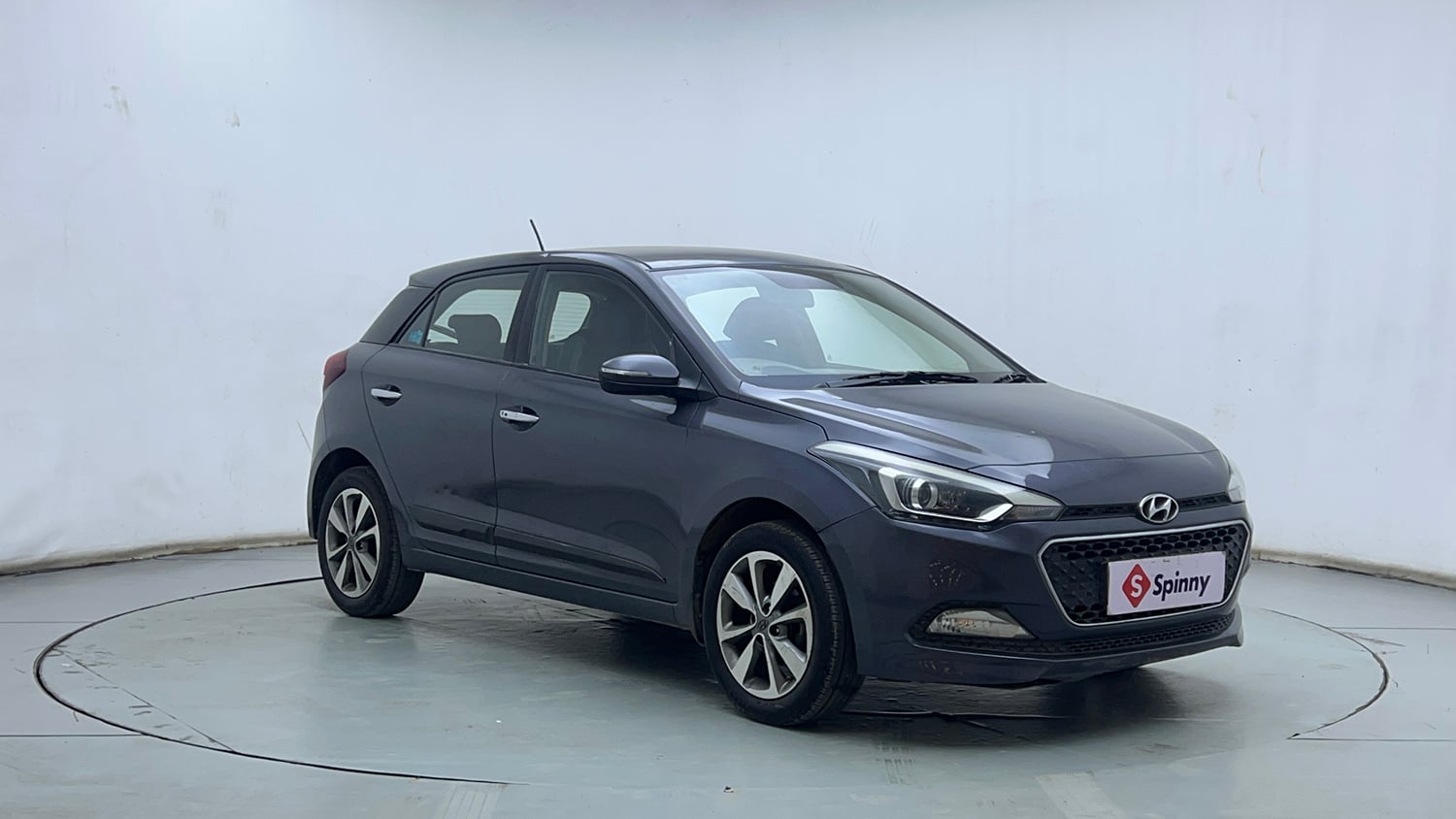 Used 2017 Hyundai Elite i20 Asta 1.2 Petrol Manual exterior RIGHT FRONT CORNER VIEW