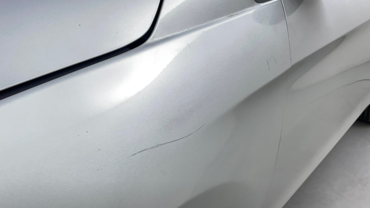 Used 2015 Maruti Suzuki Ciaz ZXI+ Petrol Manual dents MINOR SCRATCH