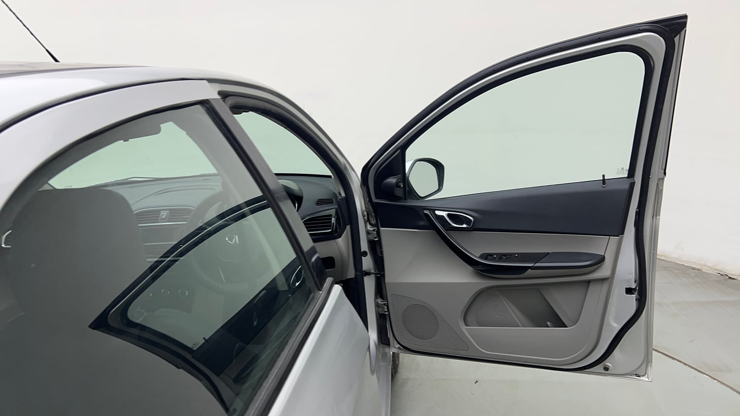 Used 2018 Tata Tiago Revotron XZ Petrol Manual interior RIGHT FRONT DOOR OPEN VIEW