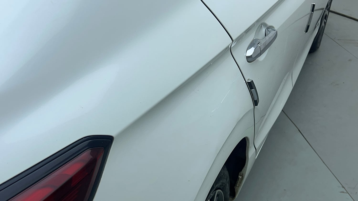 Used 2021 Honda City ZX CVT Petrol Petrol Automatic dents MINOR DENT
