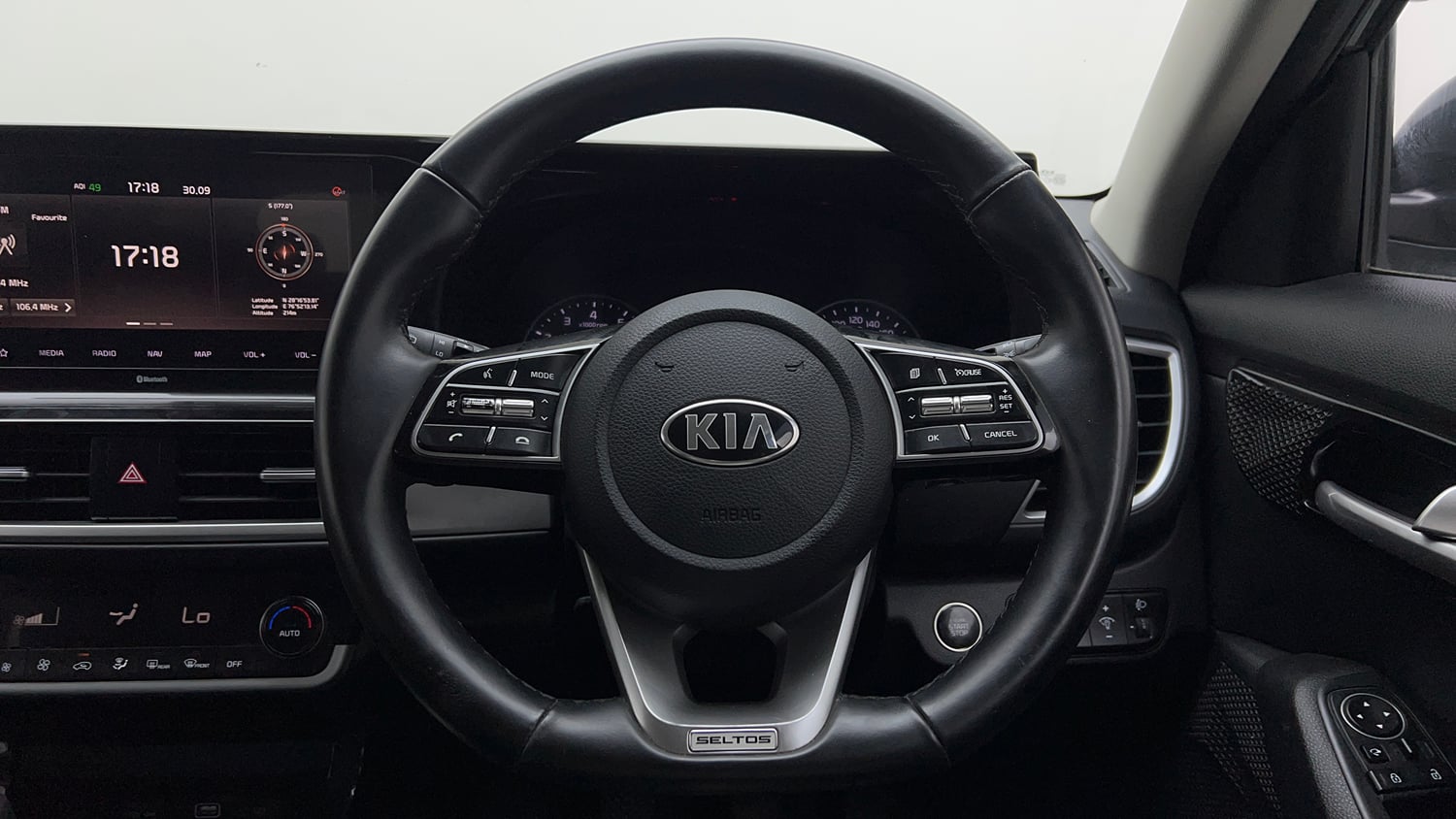 Used 2020 Kia Seltos Anniversary Edition 1.5 Petrol Manual interior STEERING VIEW