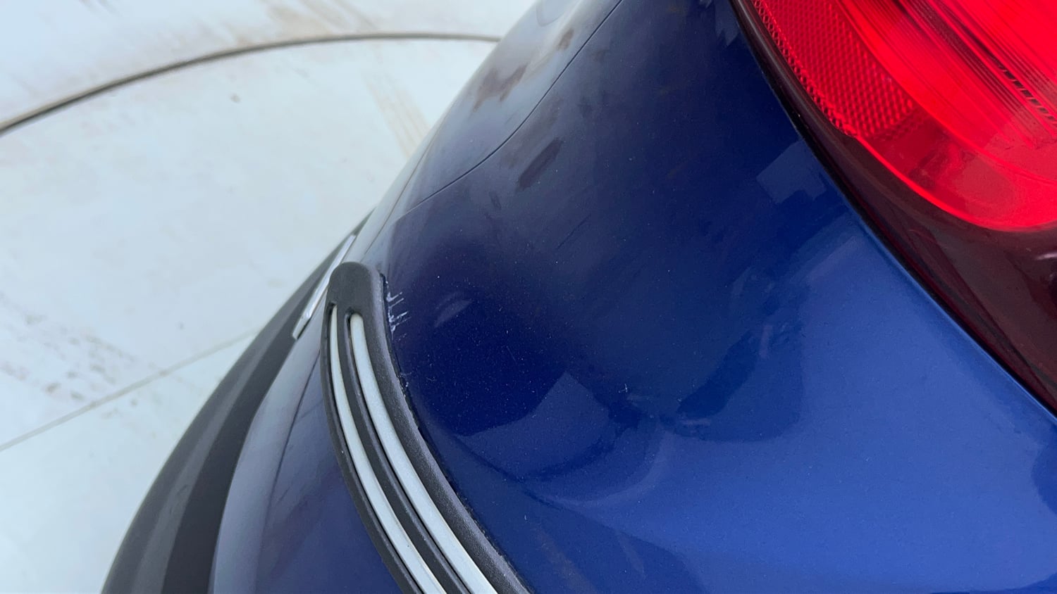 Used 2021 Renault Triber RXZ CNG (outside fitted) Cng Manual dents MINOR SCRATCH