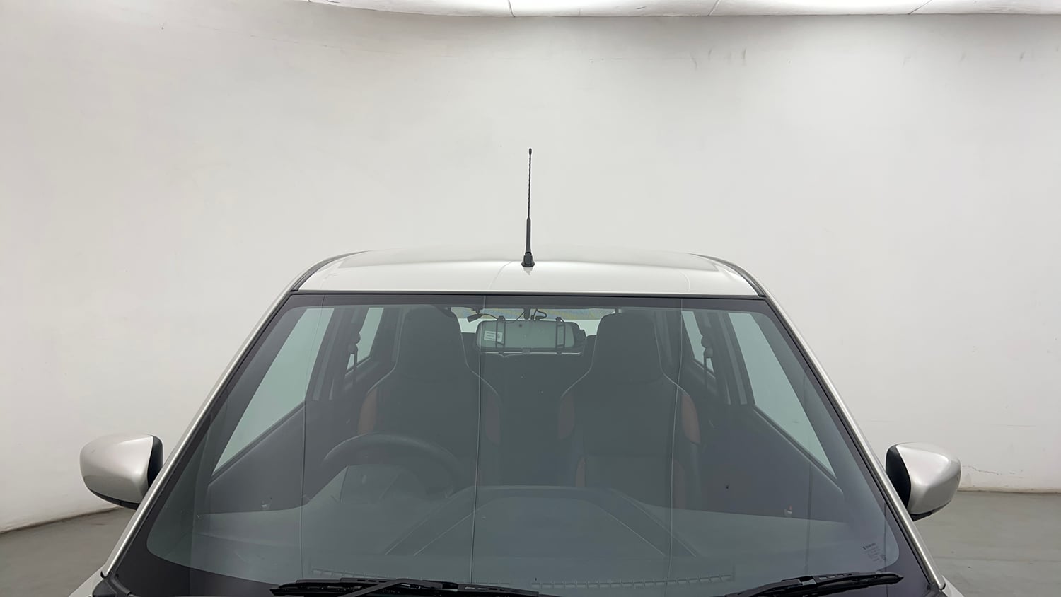 Used 2021 Maruti Suzuki Wagon R VXi (O) 1.2 AMT Petrol Automatic exterior FRONT WINDSHIELD VIEW